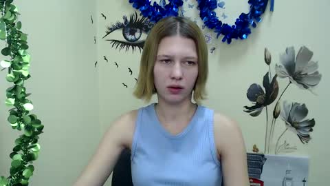 Stella online show from 12-21-24, 01:32