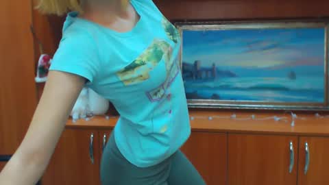 Stella online show from 01-25-25, 08:53