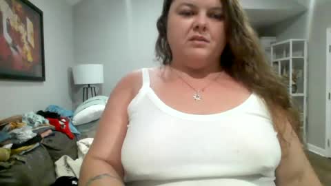 Snapshot of crystalizzzee chatting on 07-16-26, 03:12 Herekittykitty69 online show from 07-16-26, 03:12