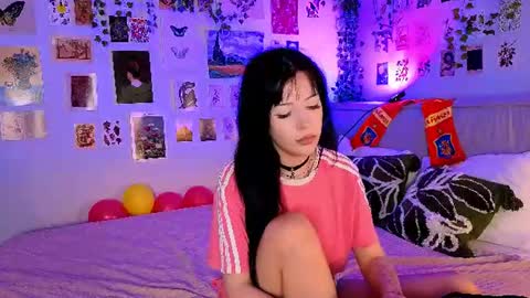 crystall0ve online show from 06-24-26, 03:33