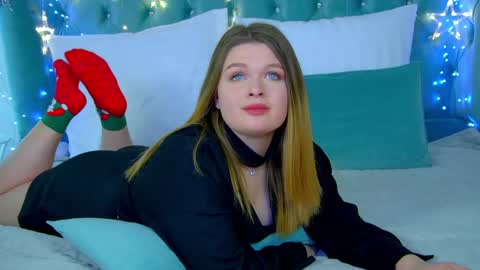 Crystal online show from 12-28-24, 10:03