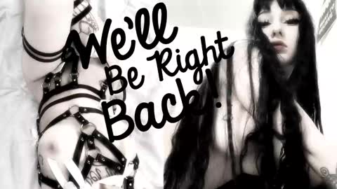 Sasha    Make me moan with patterns   good music here  online show from 10-12-25, 10:42