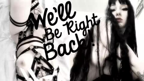 Sasha    Make me moan with patterns   good music here  online show from 11-23-25, 09:36