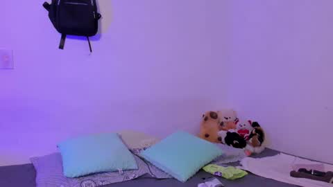 Soy Crystal online show from 10-16-25, 11:44