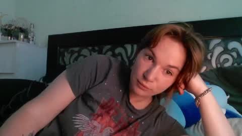 Snapshot of crystalvelvet chatting on 05-22-26, 06:09 crystalvelvet online show from 05-22-26, 06:09
