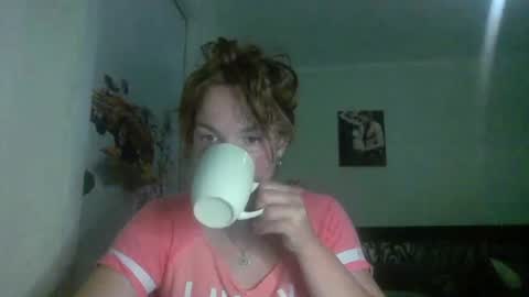 Snapshot of crystalvelvet chatting on 06-23-26, 06:06 crystalvelvet online show from 06-23-26, 06:06