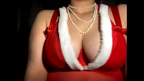 crystalyn777 online show from 12-03-25, 02:15