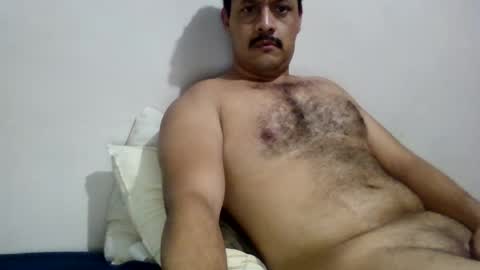 Snapshot of cscobate chatting on 06-12-26, 09:30 Batorbear online show from 06-12-26, 09:30
