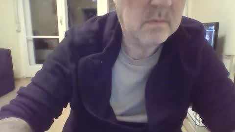 Snapshot of csikar1 chatting on 11-11-25, 03:34 csikar1 online show from 11-11-25, 03:34