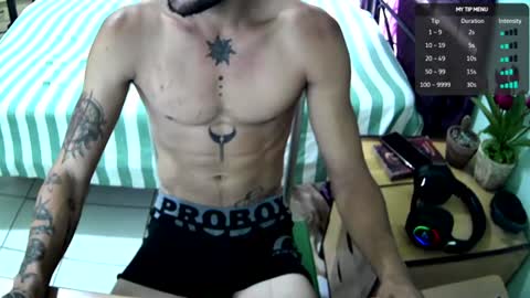 Snapshot of cubanhot2 chatting on 06-22-26, 02:25 Cubanhot2 online show from 06-22-26, 02:25