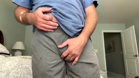 Snapshot of cubantooo chatting on 06-22-26, 12:57 Cubantooo online show from 06-22-26, 12:57