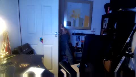 cubinho online show from 04-17-26, 08:34