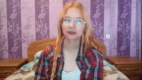 Snapshot of cucumber_kringe chatting on 09-30-25, 07:13 Sia online show from 09-30-25, 07:13