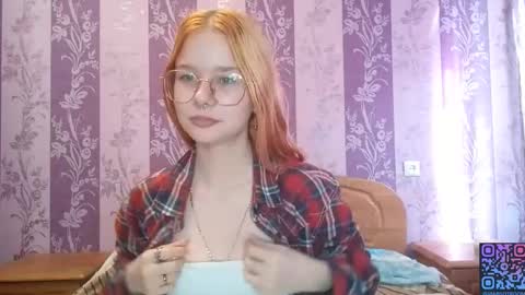 Snapshot of cucumber_kringe chatting on 10-01-25, 07:03 Sia online show from 10-01-25, 07:03