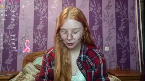 Snapshot of cucumber_kringe chatting on 10-06-25, 08:01 Sia online show from 10-06-25, 08:01