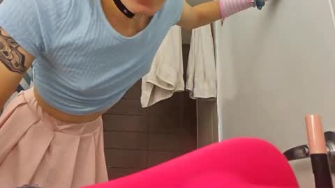 cuddleavenue online show from 09-28-25, 11:10