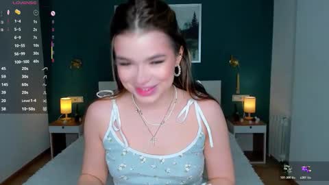 Silvia online show from 03-23-26, 07:23