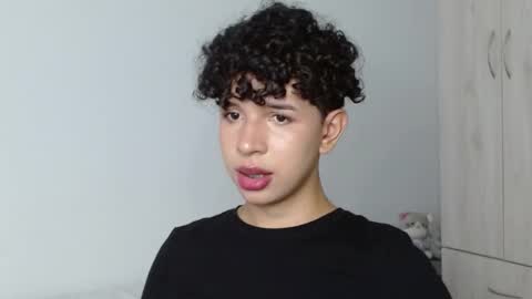 Cuddly online show from 02-21-25, 04:37