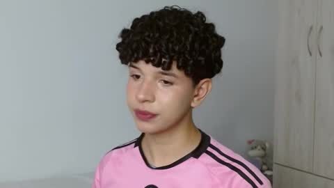 Cuddly online show from 03-04-25, 02:10