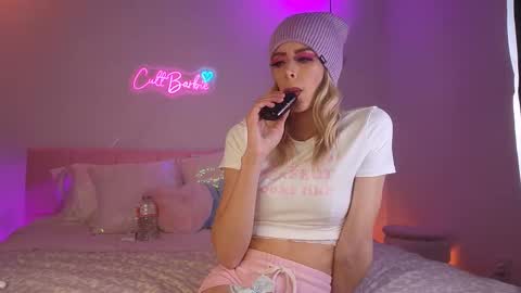 Cult Barbie online show from 11-26-25, 03:40