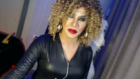 Snapshot of cum_4youbaby chatting on 02-24-26, 03:32 CUMMELA SLUTI online show from 02-24-26, 03:32