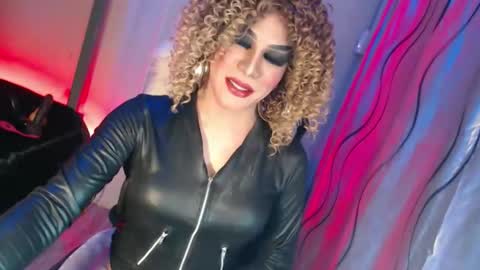 Snapshot of cum_4youbaby chatting on 04-21-26, 04:01 CUMMELA SLUTI online show from 04-21-26, 04:01