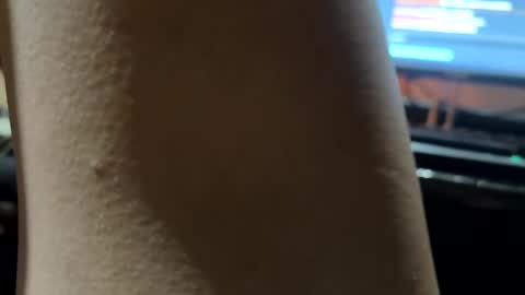 im KIM new girl to spoil online show from 02-17-25, 08:47