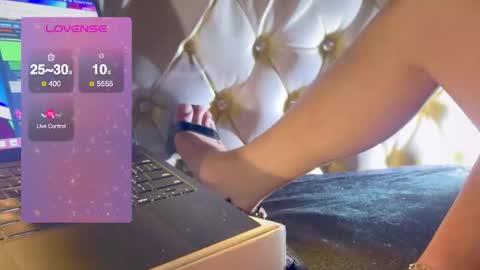 im KIM new girl to spoil online show from 09-09-25, 05:23