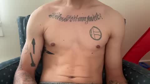 Snapshot of cum_with_me_96 chatting on 10-26-25, 05:19 cum_with_me_96 online show from 10-26-25, 05:19