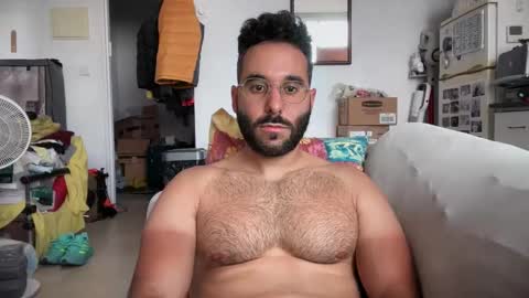 Cuman online show from 05-26-26, 02:02