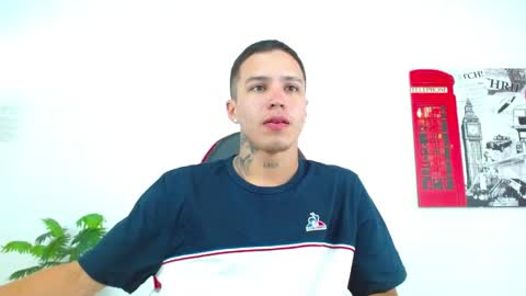 cumandres online show from 04-16-26, 03:13