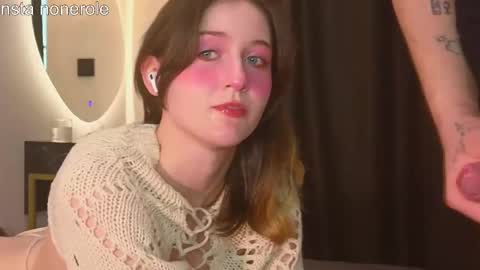 Snapshot of cumband chatting on 02-26-25, 05:31 fansly -  lilyband online show from 02-26-25, 05:31