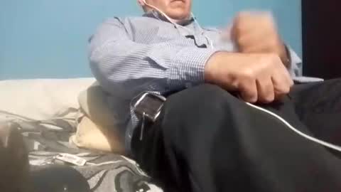 Snapshot of cumbian_chero chatting on 09-23-25, 11:30 cumbian_chero online show from 09-23-25, 11:30