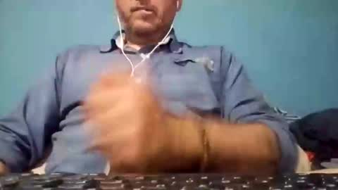 Snapshot of cumbian_chero chatting on 05-19-26, 01:56 cumbian_chero online show from 05-19-26, 01:56