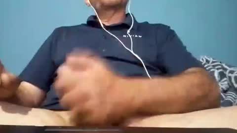 Snapshot of cumbian_chero chatting on 07-15-26, 11:10 cumbian_chero online show from 07-15-26, 11:10