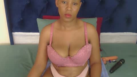 Snapshot of cumcandyqueen chatting on 02-27-26, 07:41 cumcandyqueen online show from 02-27-26, 07:41