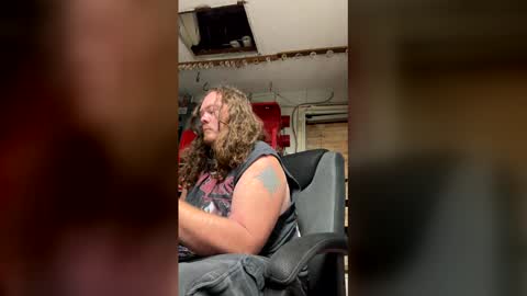 Snapshot of cumdaddyy92 chatting on 01-09-26, 06:05 cumdaddyy92 online show from 01-09-26, 06:05