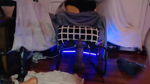 Cumdumpslave2use online show from 04-27-26, 08:45