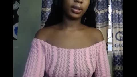 cumebony_petit online show from 09-19-25, 08:49