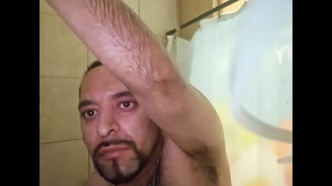 cummachine2022 online show from 10-26-25, 10:04