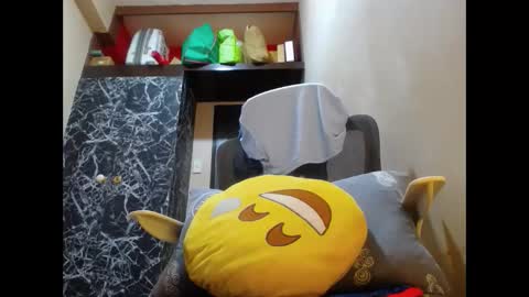 Snapshot of cummachinets chatting on 12-20-25, 11:34 cummachinets online show from 12-20-25, 11:34