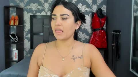 cumming tiffani online show from 09-25-25, 11:47