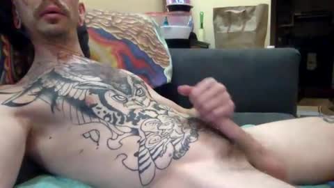 Snapshot of cumonover420 chatting on 11-08-25, 04:01 cumonover420 online show from 11-08-25, 04:01