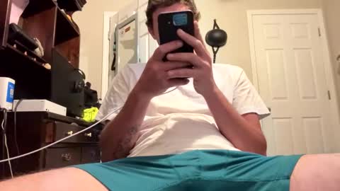 Snapshot of cumshooterbigloads chatting on 03-17-26, 01:54 cumshooterbigloads online show from 03-17-26, 01:54