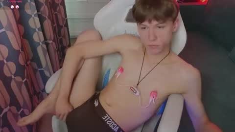cumte_boy online show from 07-12-26, 01:18