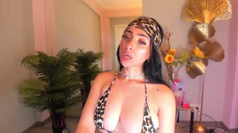 Snapshot of cupcake_izzy chatting on 07-02-26, 03:23 cupcake_izzy online show from 07-02-26, 03:23