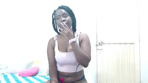Snapshot of cuplex_hotlatina94 chatting on 10-09-25, 12:03 dominic and julieta... independent models online show from 10-09-25, 12:03