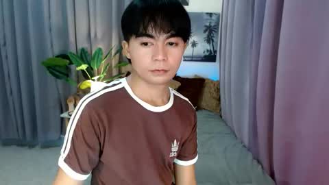 Snapshot of cuppycupcake_2 chatting on 04-23-26, 07:09 Xyrien online show from 04-23-26, 07:09