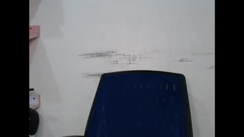 Snapshot of cupxxcake chatting on 09-18-25, 08:55 chloe online show from 09-18-25, 08:55