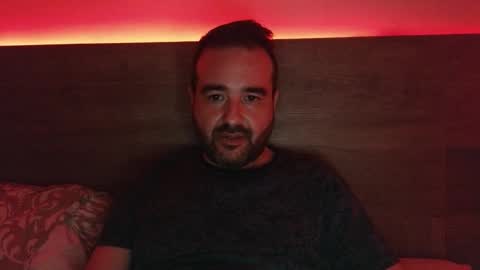 curiosillo1983 online show from 10-19-25, 05:35